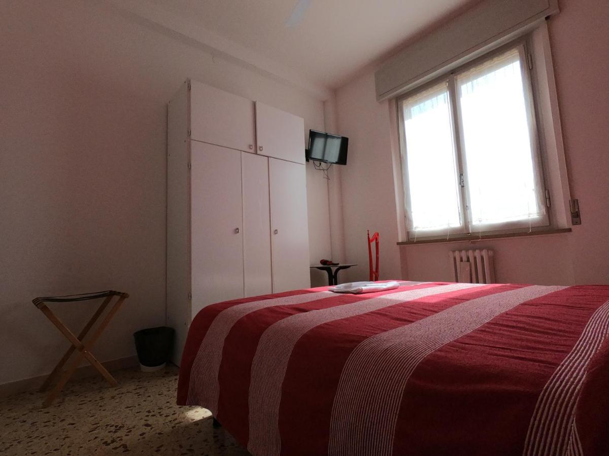 Gardenia Guest House Forlì Dış mekan fotoğraf